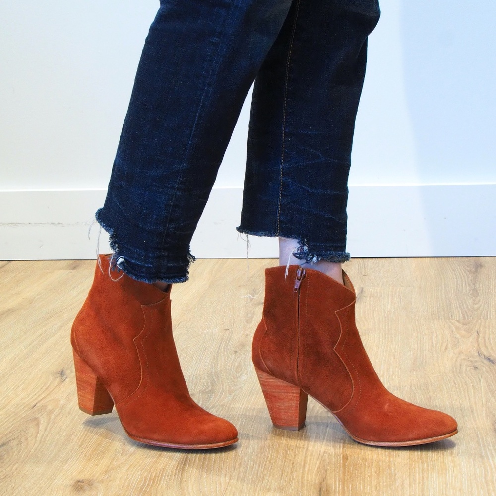 Octavia Boot, Copper